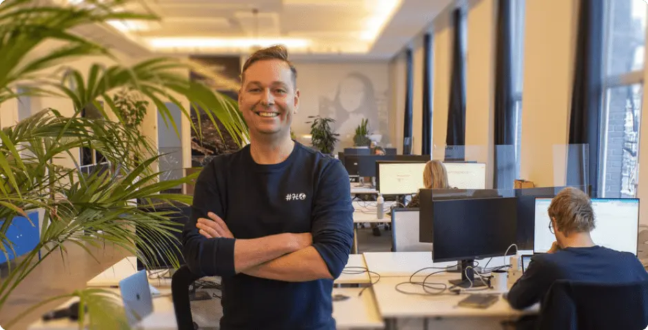 Hero image of the case: HelloPrint Enhances Product Upload Speed by 10X with New PIM System